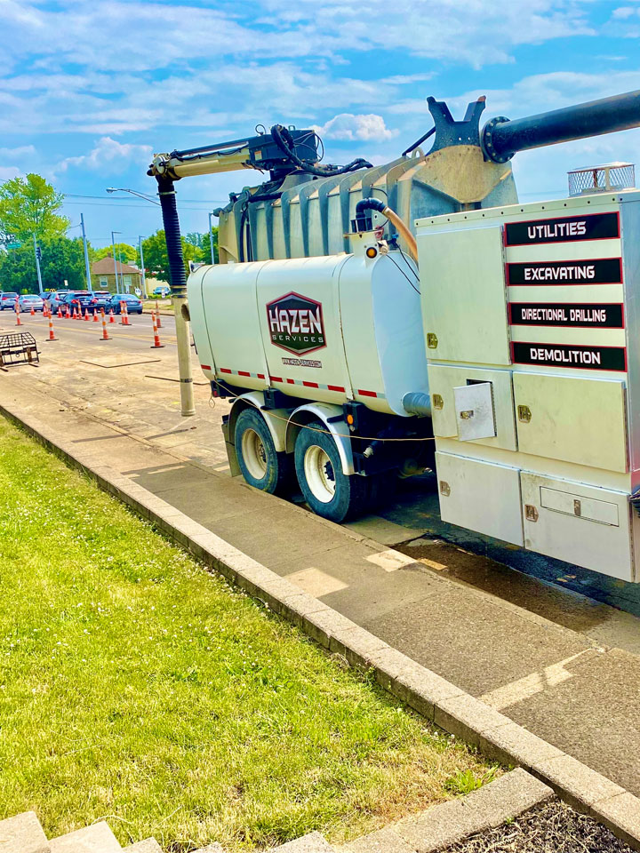 Hazen Services hydro excavation uses streams of high pressure/high volume water to dig into soil while at the same time using a powerful vacuum to remove the soil and water into the truck’s debris tank.